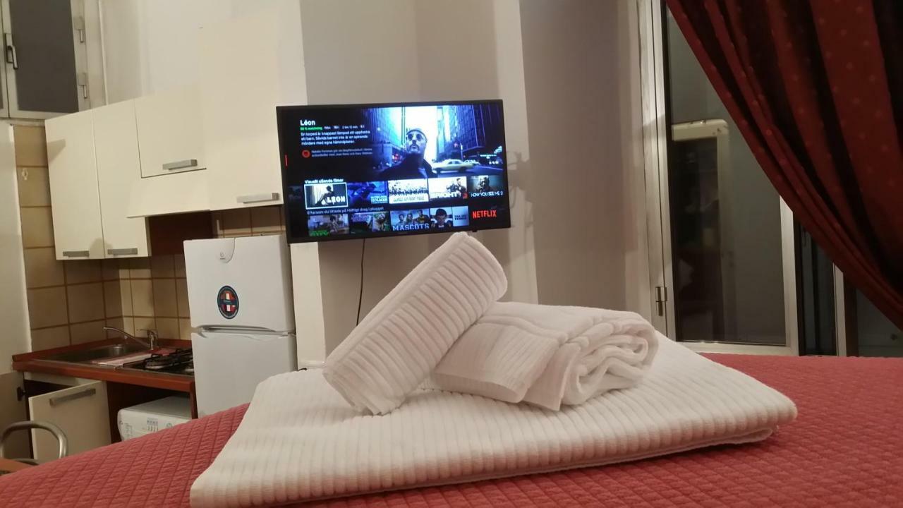 Suite Fiera Milano City Exterior foto