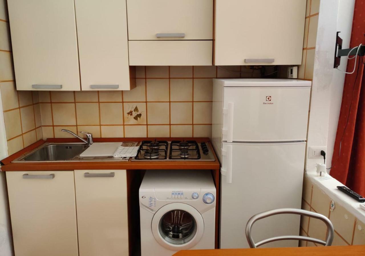 Suite Fiera Milano City Exterior foto